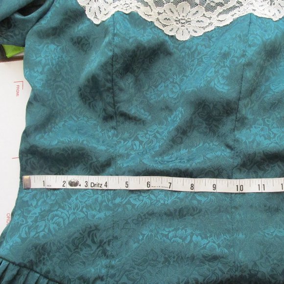 Vintage 80s Green Prairie Dress - Picture 4 of 5